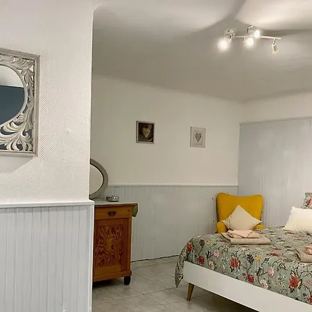 Mon Petit Chez Moi Apartment *